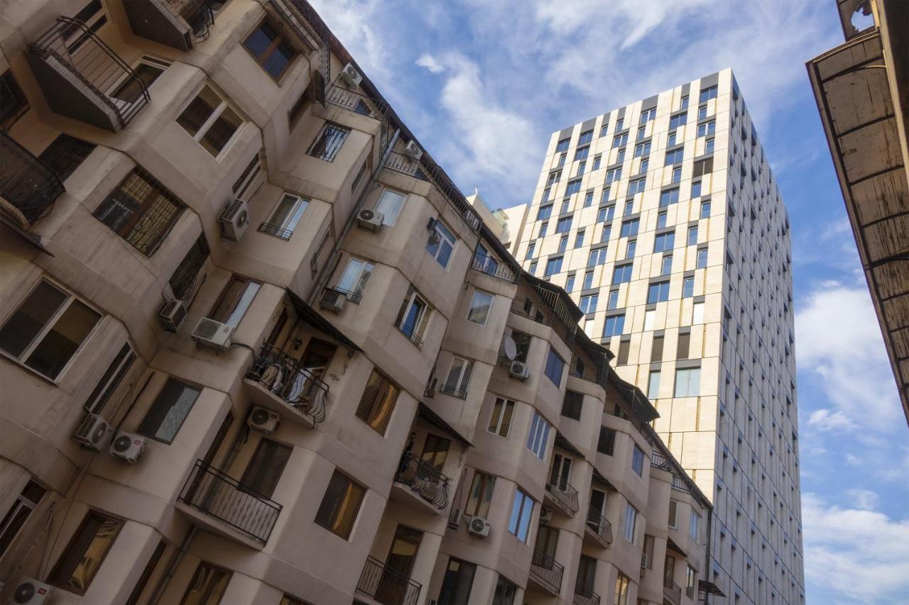 Midcity Hostel Jerevan Eksteriør billede